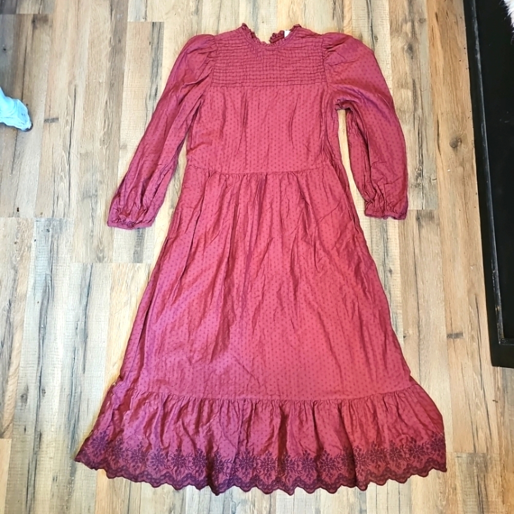 Universal Threads Floral Embroidered Peasant Dress Size XS